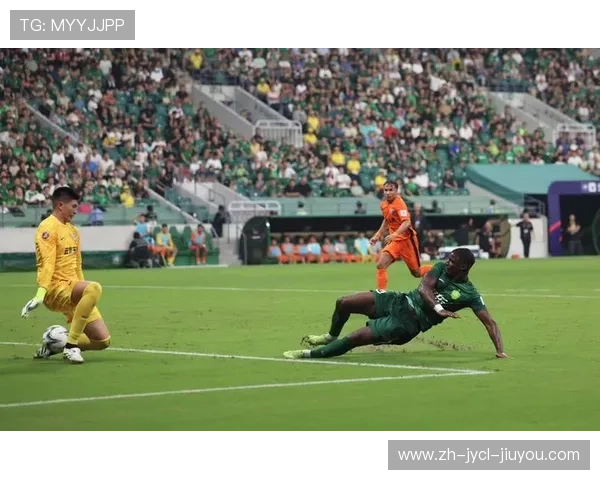 足协杯半决赛综述河南队点球惊险过关北京国安大胜强势晋级